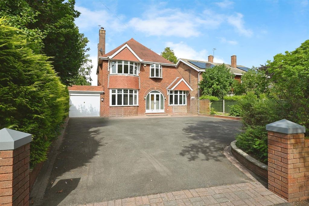 Property photo 2 of 40 W6.Jpg