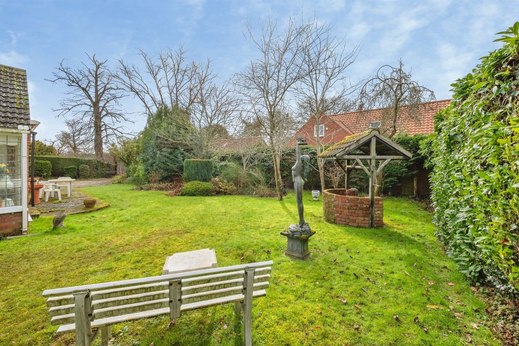 Property photo 3 of 26