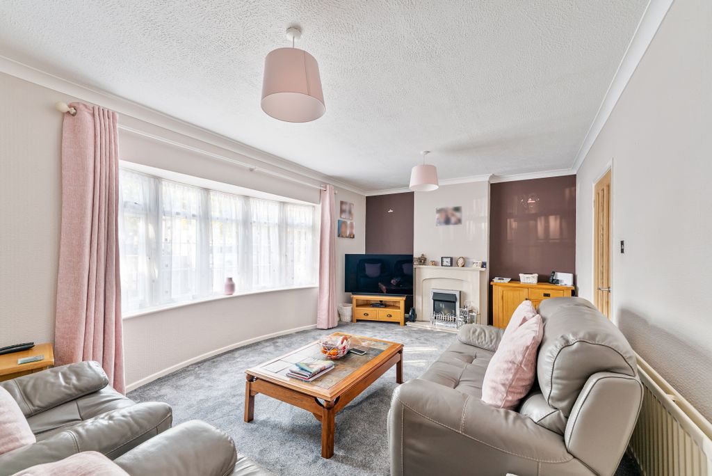 Property photo 2 of 22 Gallery