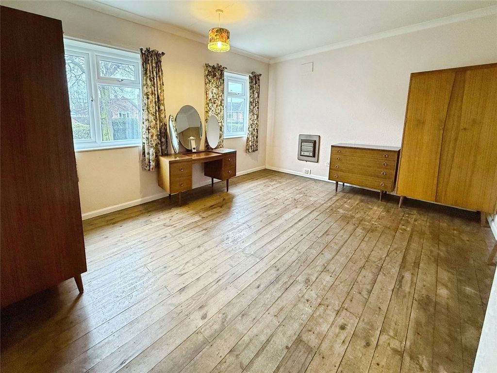 Property photo 2 of 24 Bedroom 1