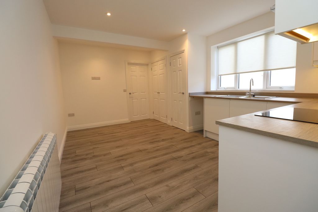 Property photo 2 of 4 Photo 5