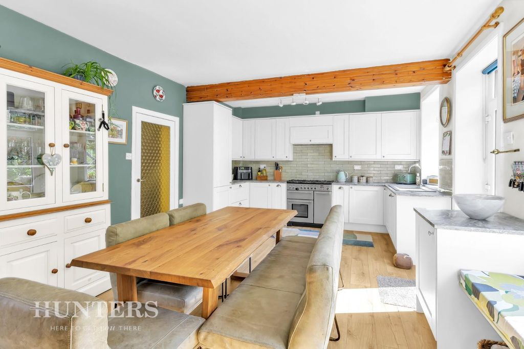 Property photo 3 of 52 Dining Kitchen