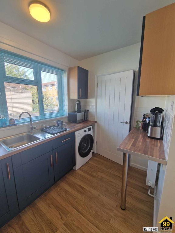 Property photo 3 of 7 Photo 2