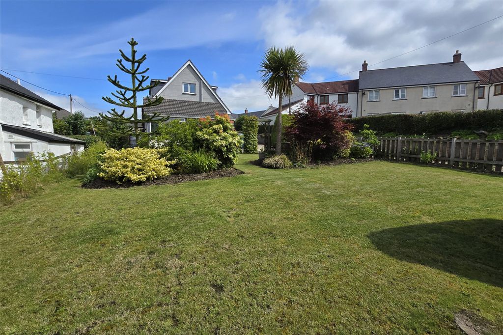 Property photo 2 of 15 2 - Picture No. 23