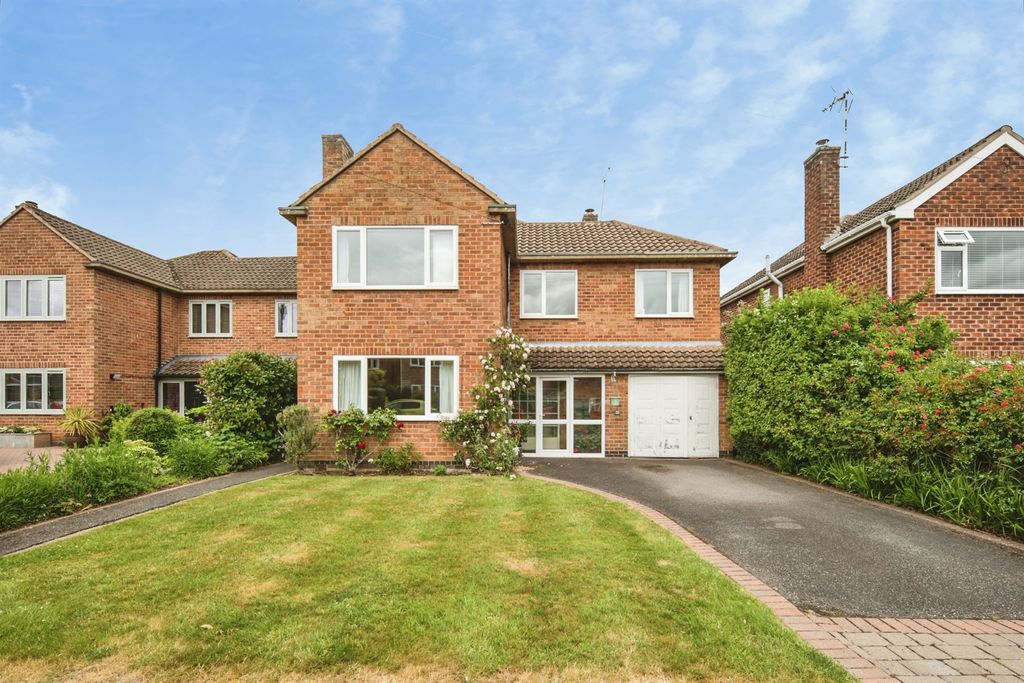 Property photo 2 of 15