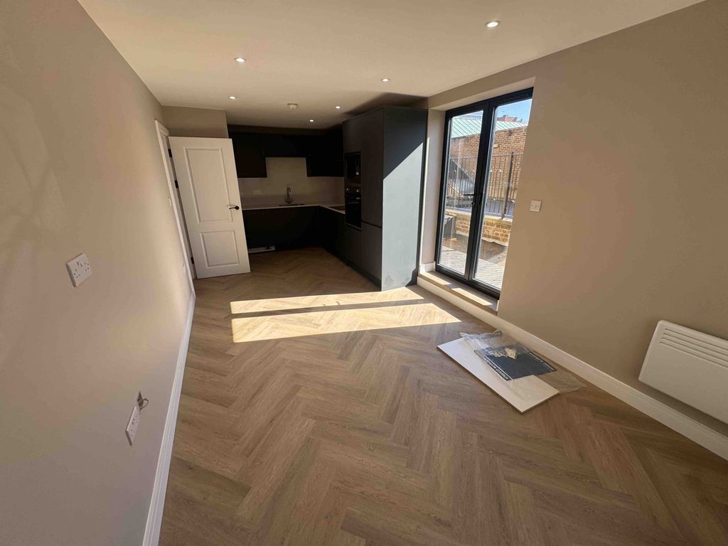 Property photo 2 of 5 Gallery