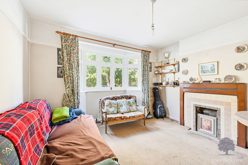 Property photo 2 of 17 Picture No. 10