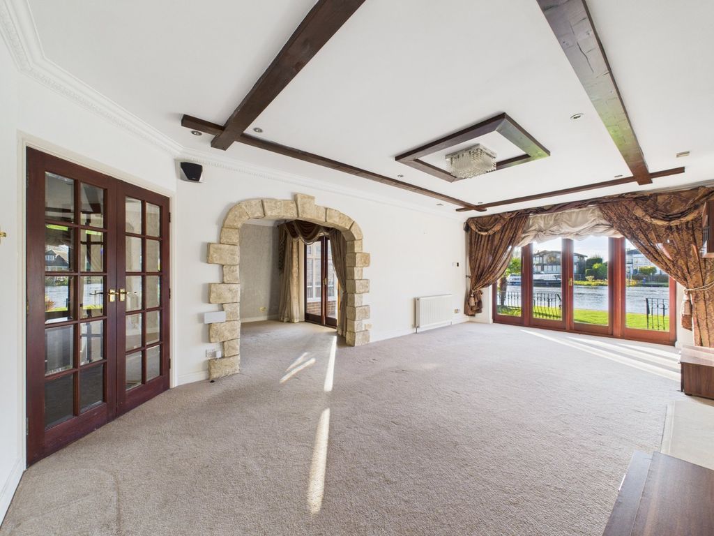 Property photo 3 of 27 Picture No. 29