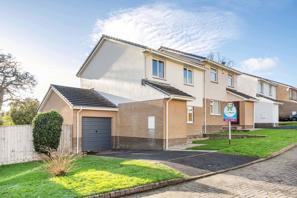 Property photo 1 of 19 1395480-17-695Bced8Ef724