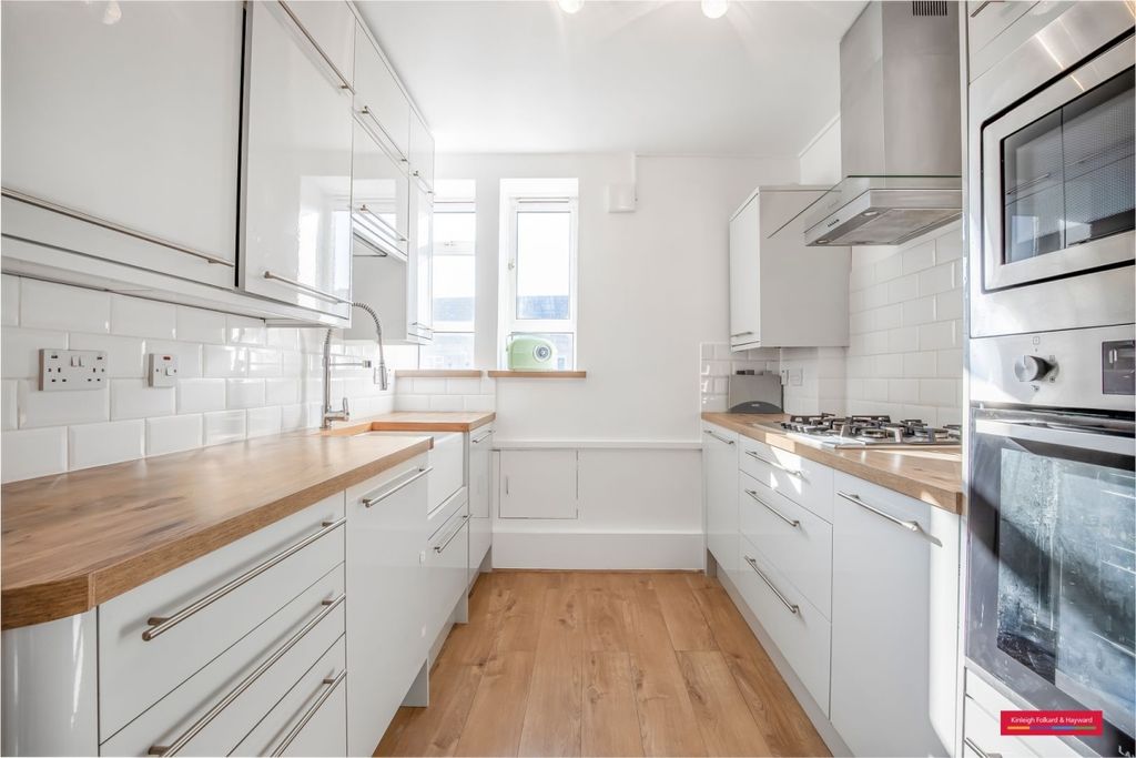 Property photo 1 of 15 Kfh-15_Hovenden_Hous