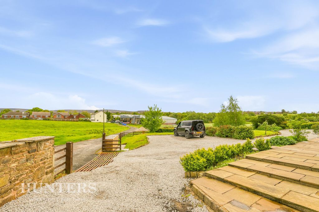 Additional image 24 of 4 bed end terrace house for saleEafield Barn, Smithy Bridge OL15