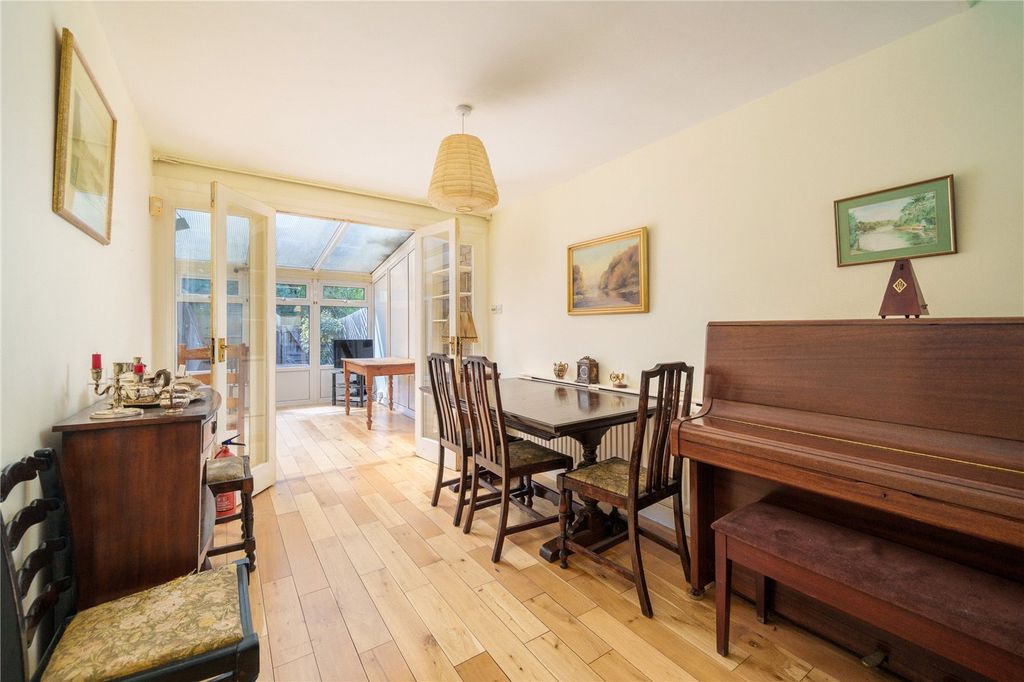 Property photo 2 of 13 Picture No. 06