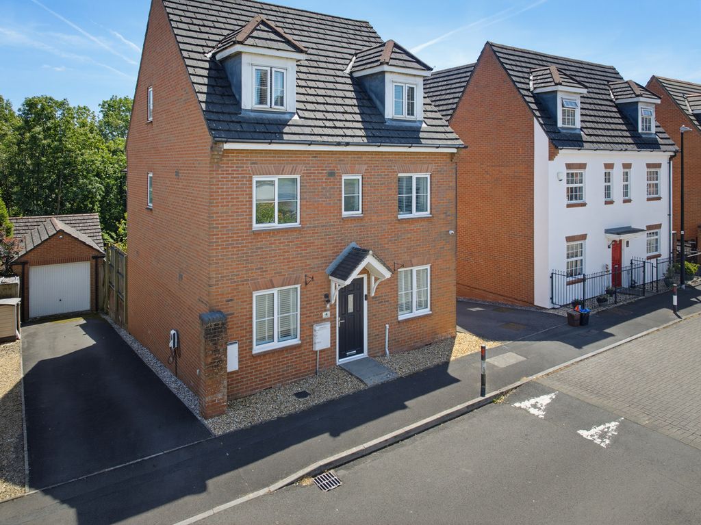 Property photo 1 of 37