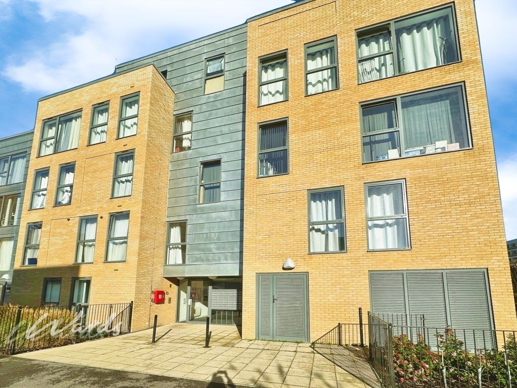 Property photo 2 of 2 Front