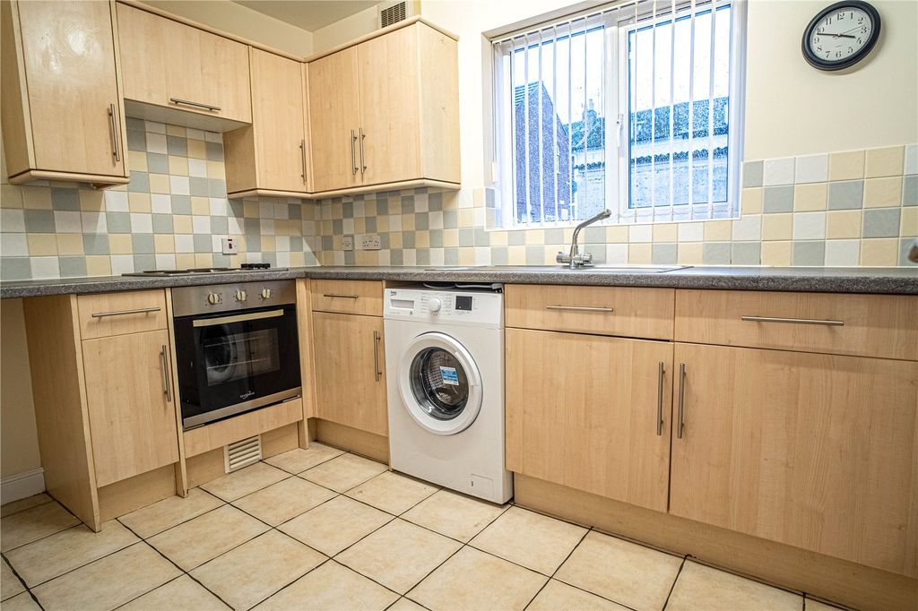 Property photo 2 of 6 Picture No. 02