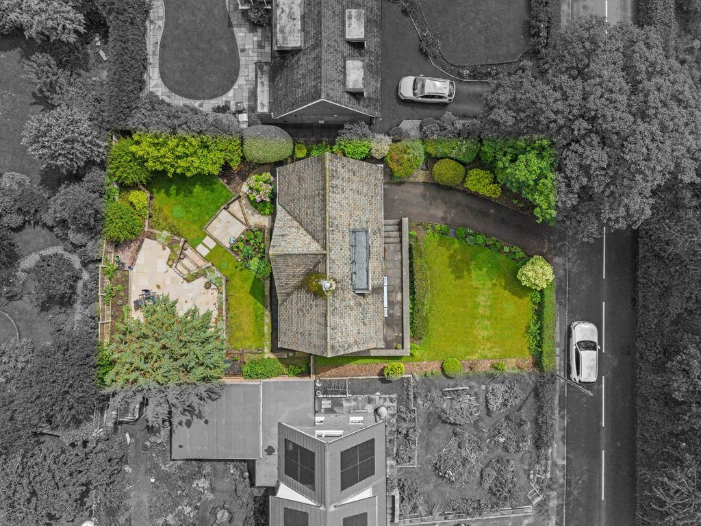 Property photo 2 of 24