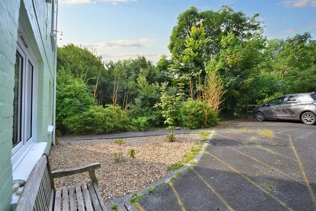 Additional image 6 of 2 bed flat for saleHaven Court, Little Haven, Haverfordwest SA62