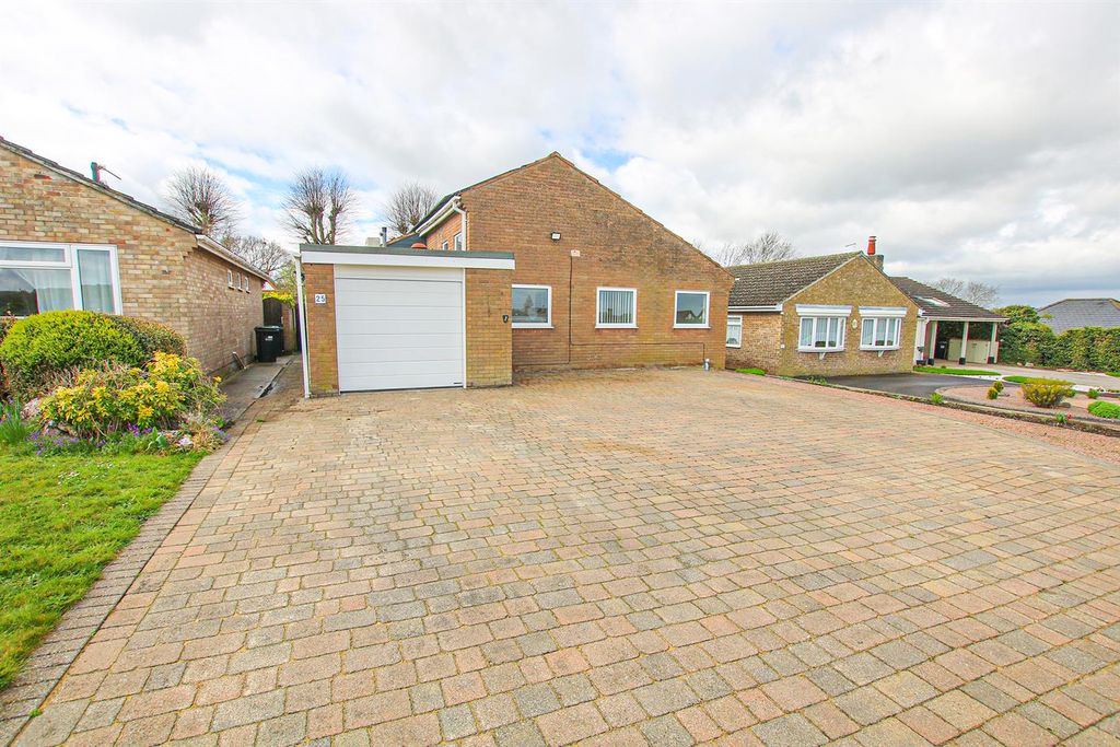 Property photo 1 of 15 Front.Jpg