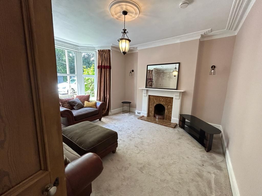 Property photo 3 of 14 Photo 3