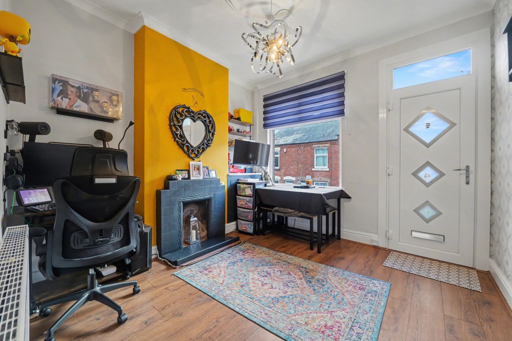 Property photo 3 of 17 P2171871.Jpeg