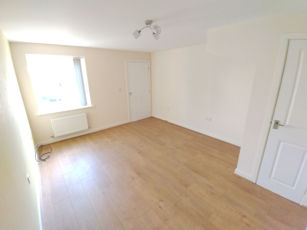 Property photo 2 of 10 2