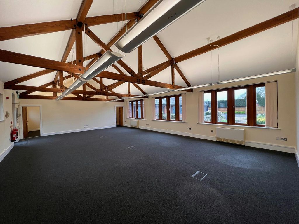 Property photo 2 of 9 Internal5.Jpg