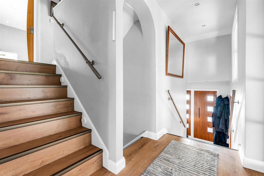 Property photo 3 of 34 Internal-6.Jpg