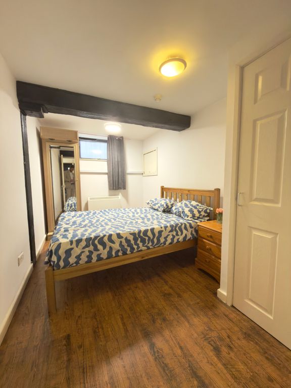 Property photo 3 of 4