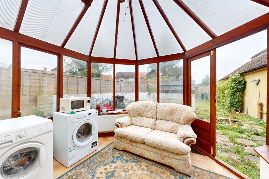 Property photo 3 of 14 Picture 3