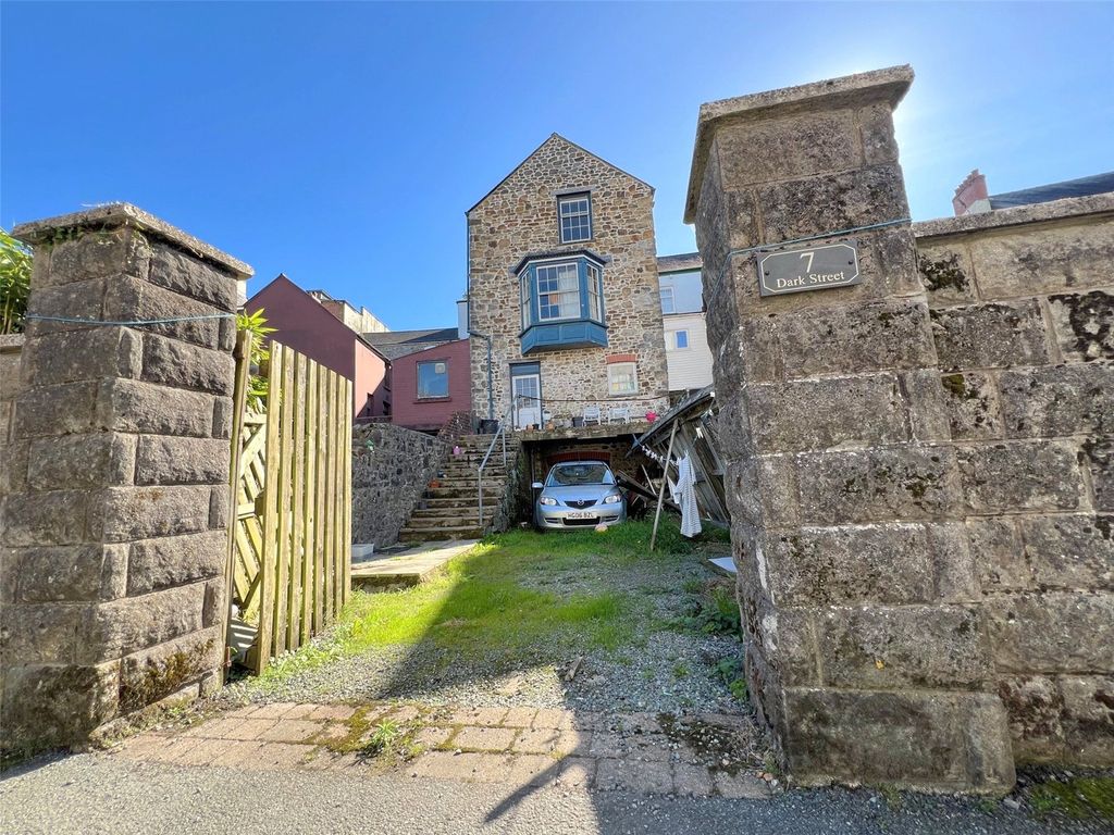 Property photo 1 of 10 Picture No. 03