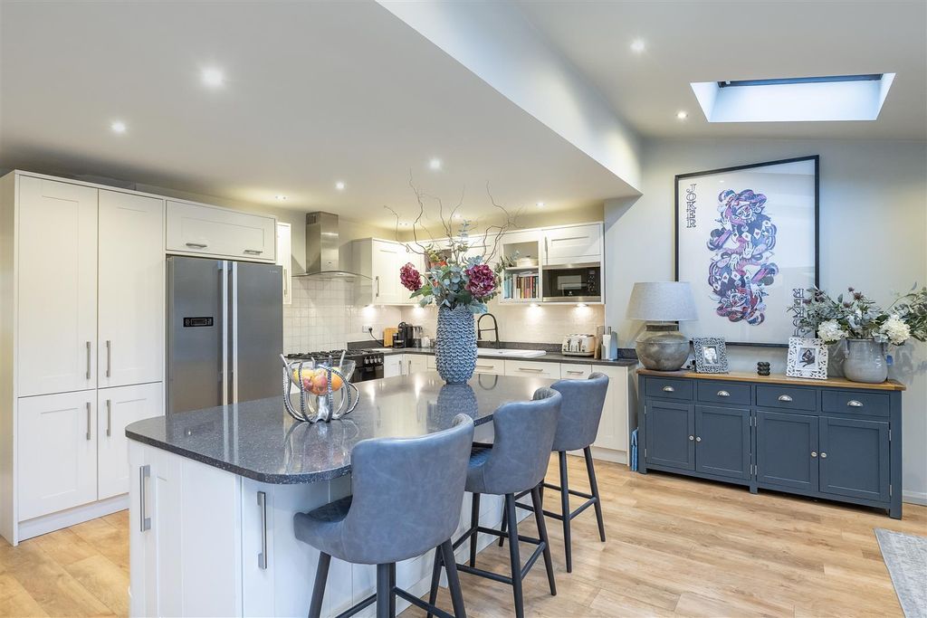 Property photo 2 of 16 Dsc_9168.Jpg