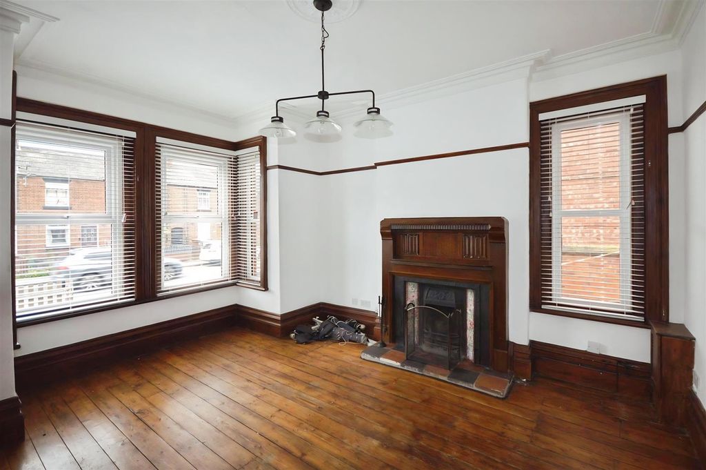 Property photo 1 of 6 B13F6B4c-1.Jpg