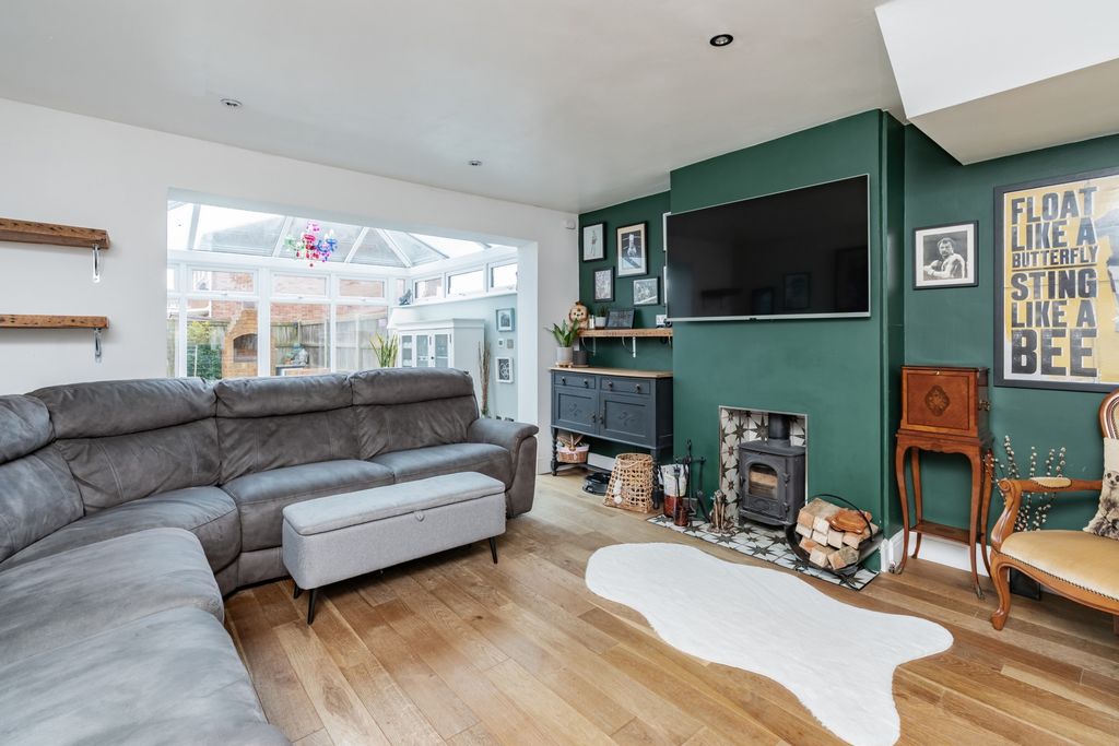 Property photo 2 of 25 Photo 2