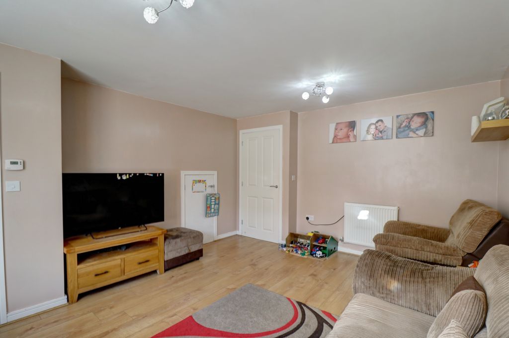 Property photo 1 of 17 Lounge 1.3