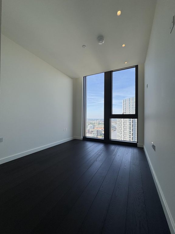 Property photo 3 of 71 71