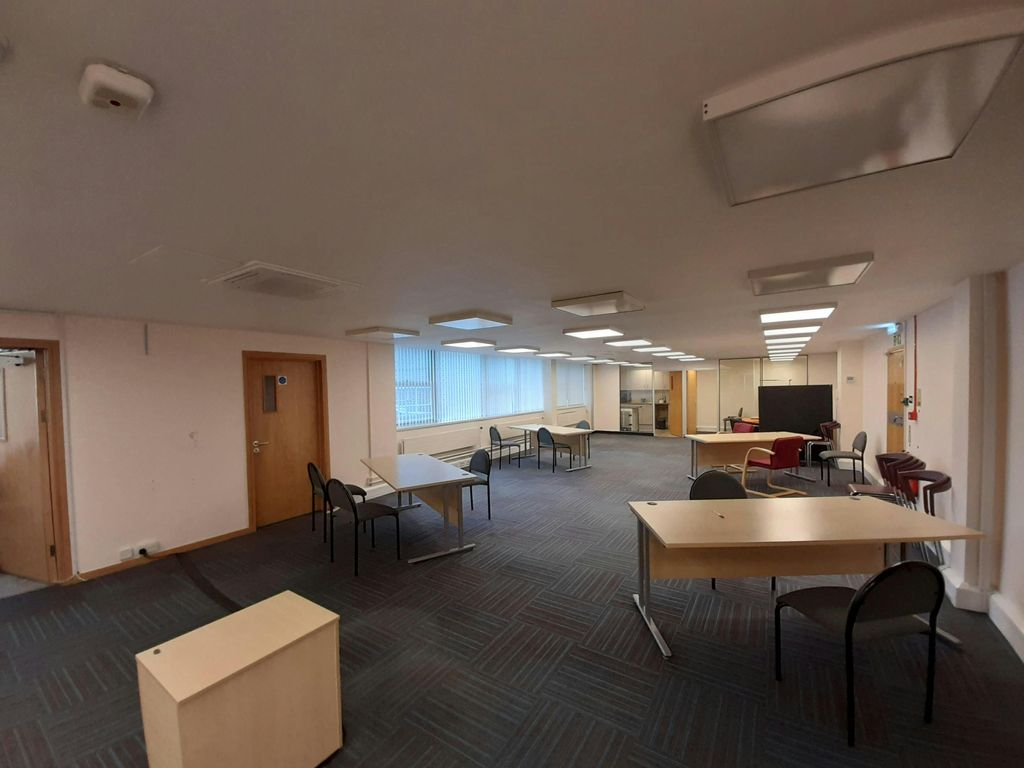 Property photo 3 of 7 Proy4Qhsoiu.Jpeg