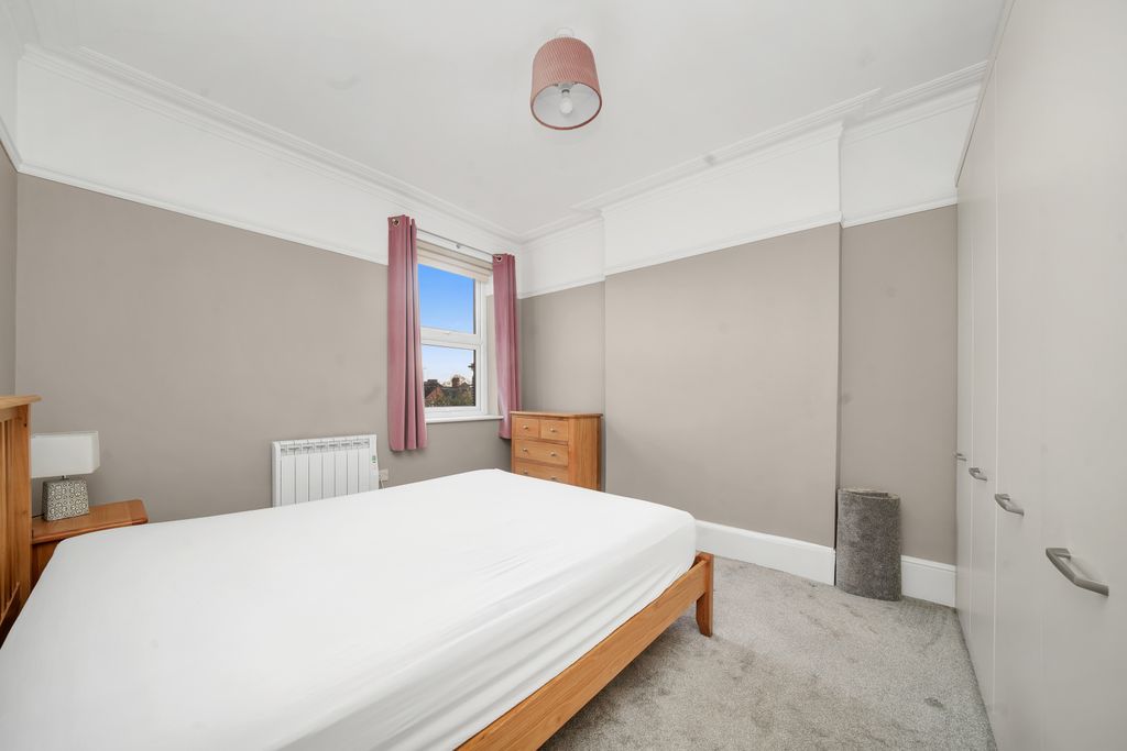 Property photo 3 of 12 Picture No. 04