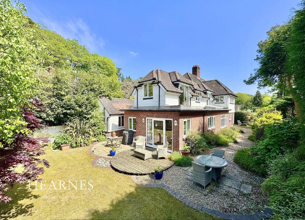 Property photo 1 of 26