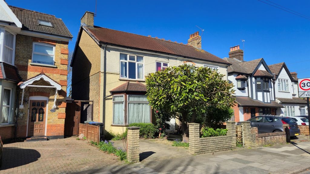 Property photo 1 of 4