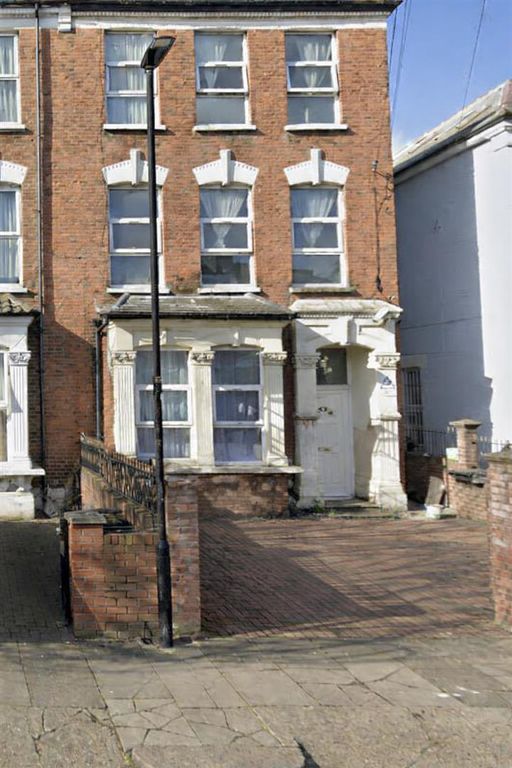 Property photo 1 of 1 Chatgpt Image Apr 20, 2026, 04_37_01 Pm.Png