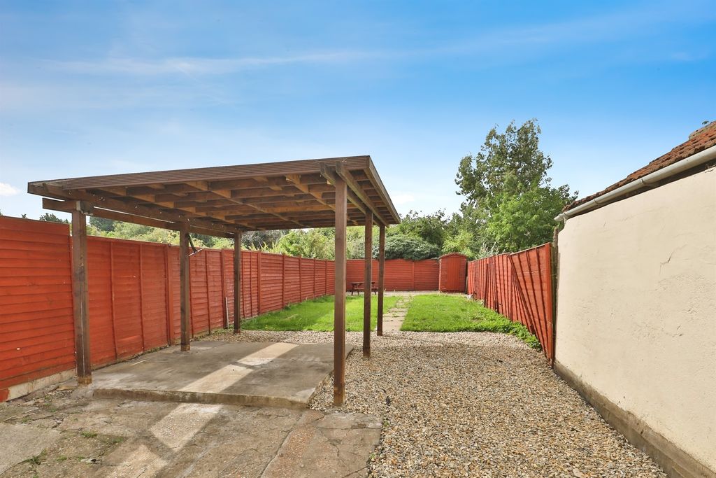 Property photo 3 of 16
