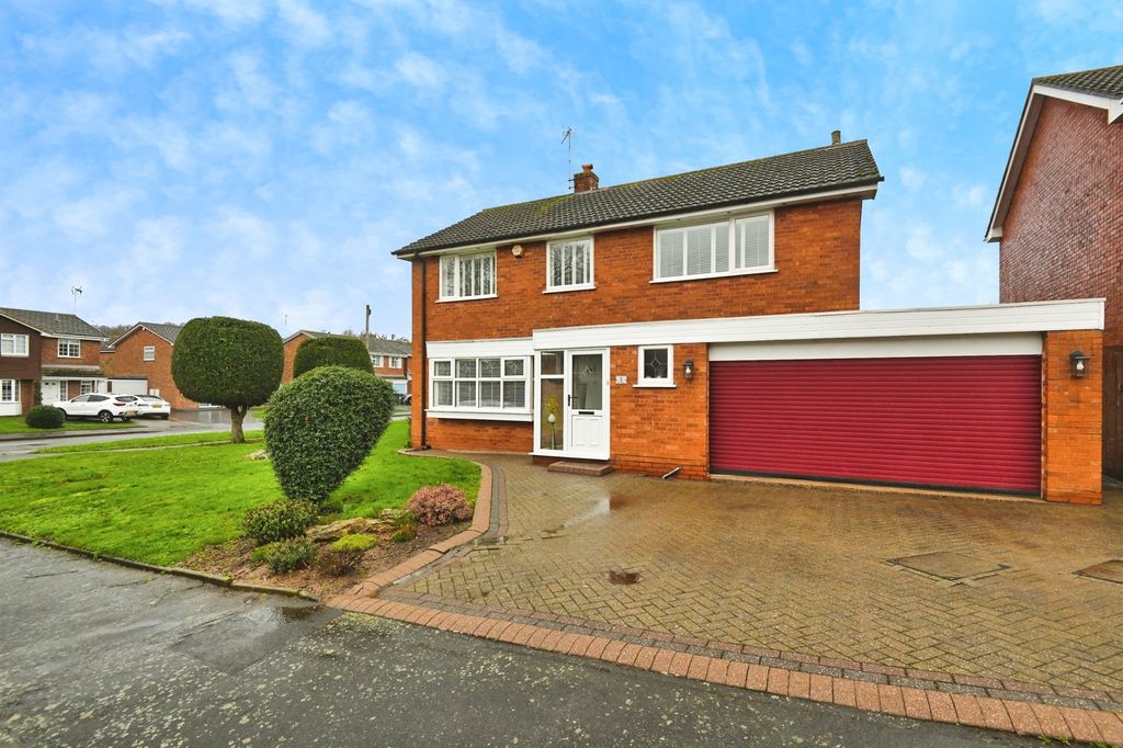 Property photo 1 of 21