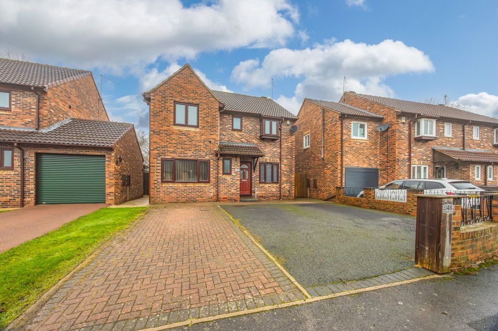 Property photo 1 of 25