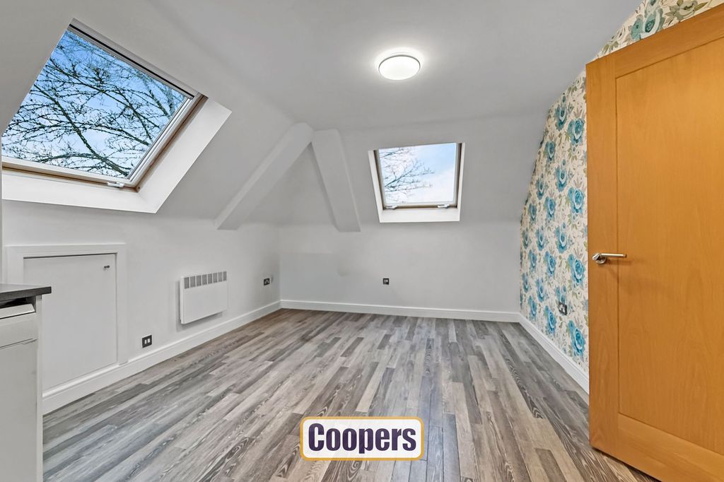 Property photo 3 of 10 Living Area