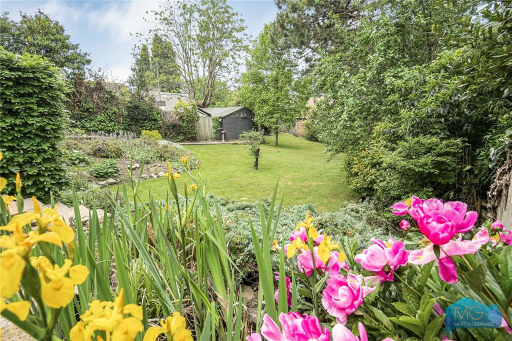 Property photo 3 of 43 Picture No. 57