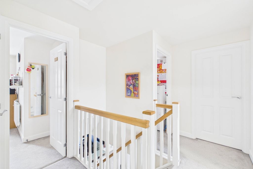 Additional image 16 of 4 bed detached house for saleAlexander Way, Leighton Buzzard LU7