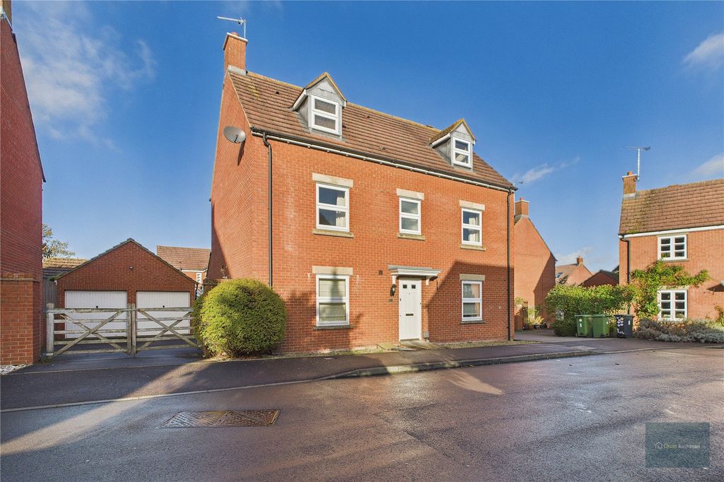 Property photo 1 of 22 Picture No. 13