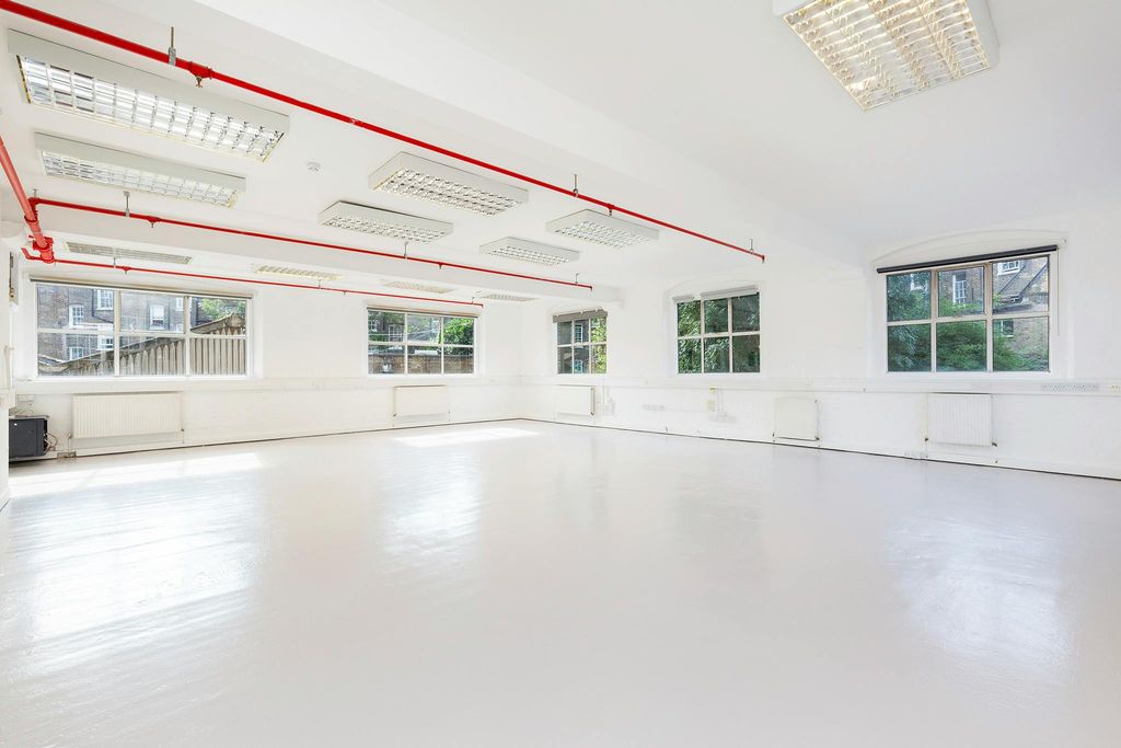 Property photo 2 of 7 Lymehouse Studios 3.Jpg