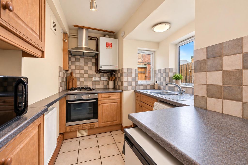 Property photo 2 of 11 Kitchen.Png