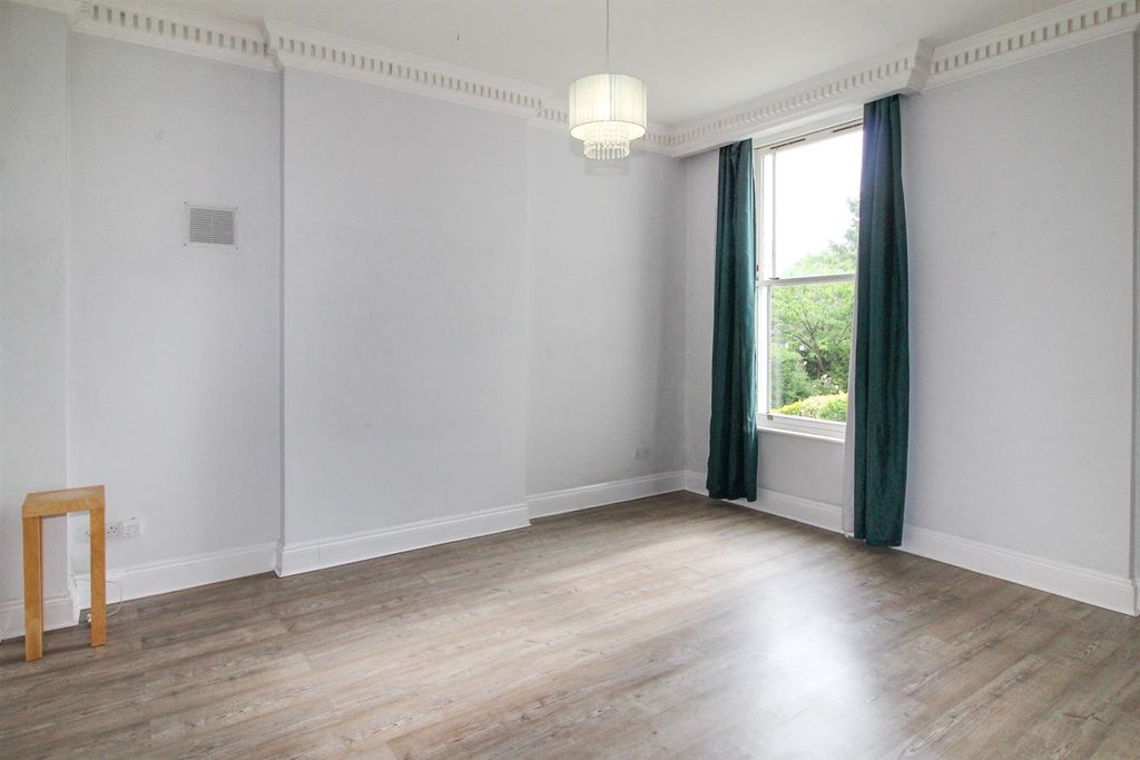 Property photo 3 of 12 Img_9686.Jpg